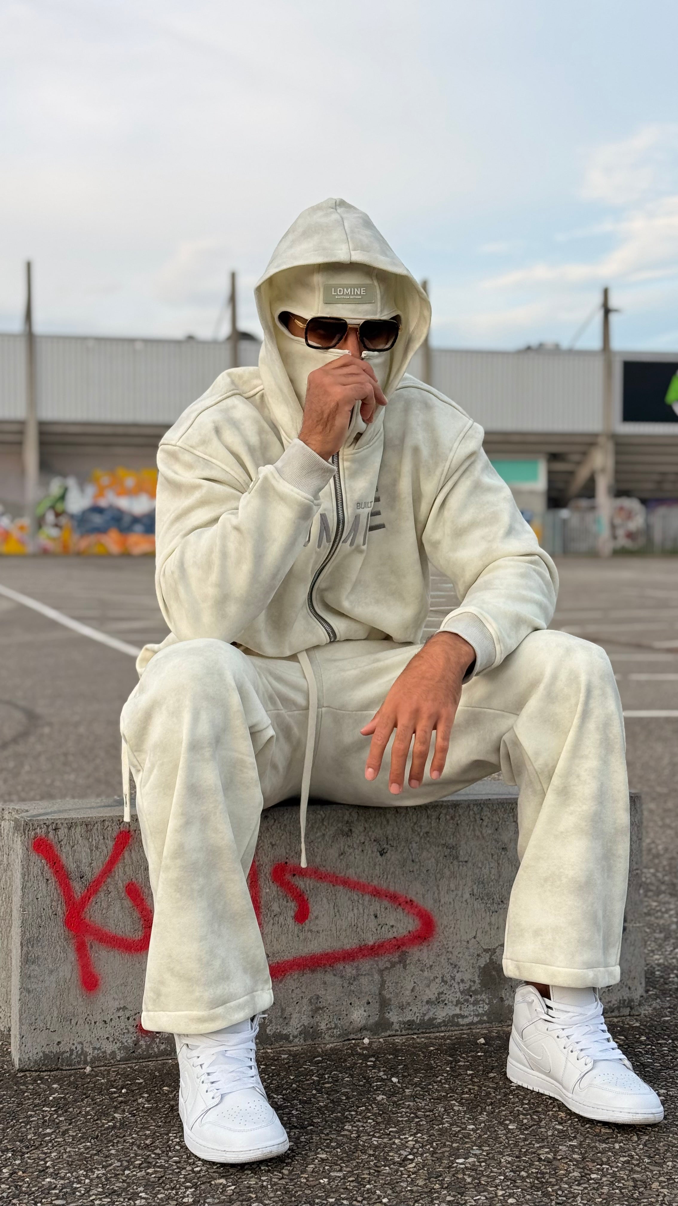 LOMINE GHOST TRACKSUIT